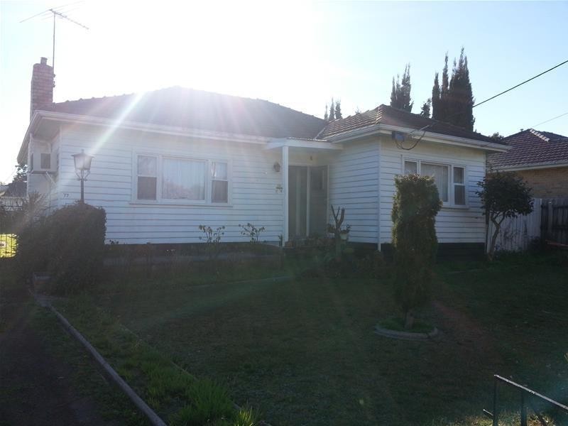 77 Fulton Street, Clayton VIC 3168
