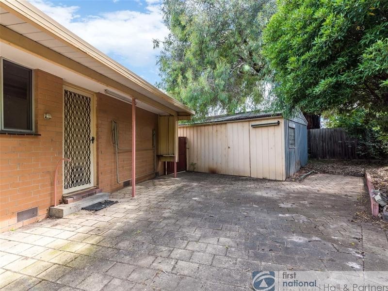 40 Blaxland Drive, Dandenong North VIC 3175