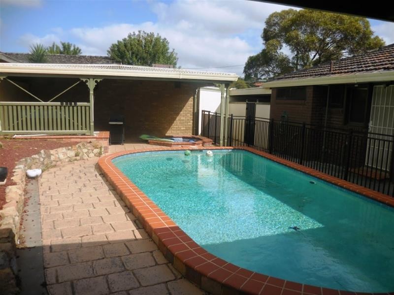 23 Francesco Drive, Dandenong North VIC 3175