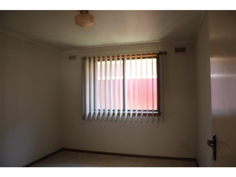 52 John Fawkner Drive, Endeavour Hills VIC 3802