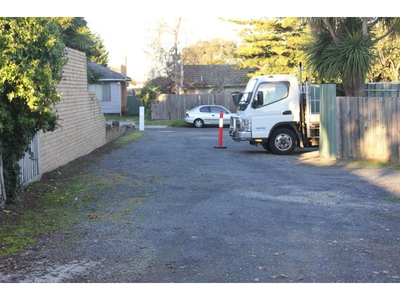 15 Nicole Avenue, Dandenong VIC 3175