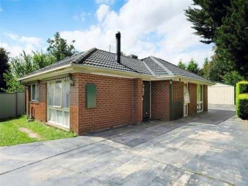 44 Crossdale Rise, Endeavour Hills VIC 3802