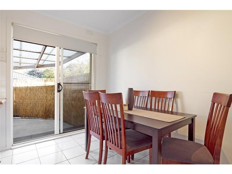 1/24 Studley Street, Mulgrave VIC 3170