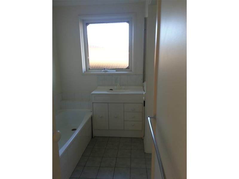 6 Yallambee Court, Dandenong North VIC 3175