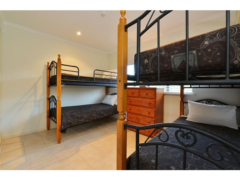 47 Cedar Road, Palm Cove QLD 4879