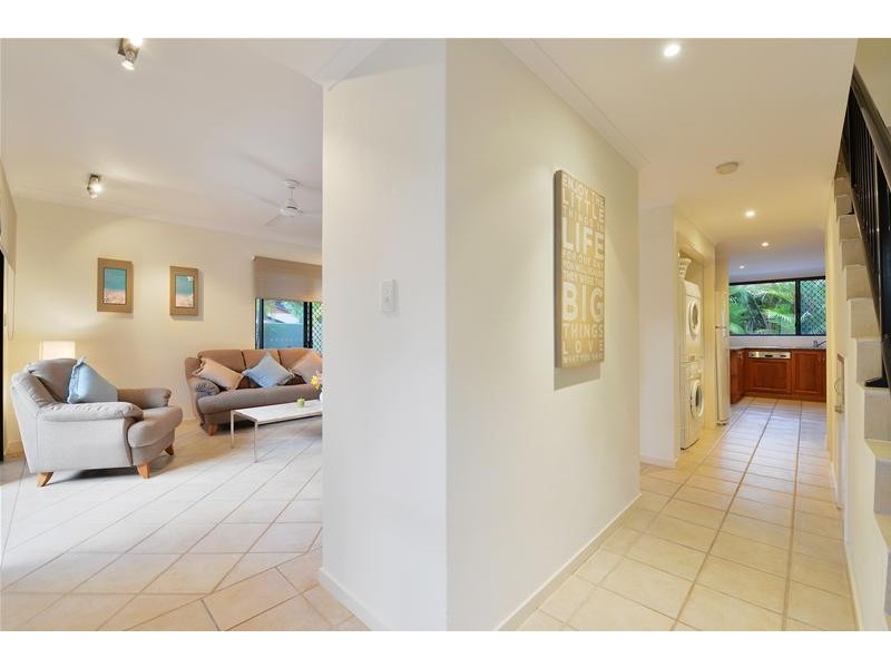 47 Cedar Road, Palm Cove QLD 4879