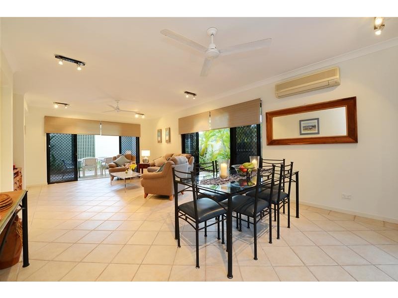 47 Cedar Road, Palm Cove QLD 4879
