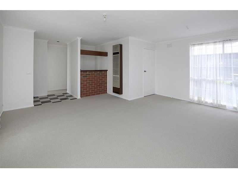 13 Burchall Crescent, Rowville VIC 3178