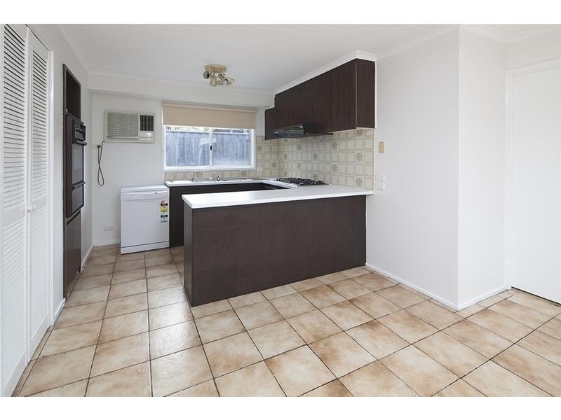 13 Burchall Crescent, Rowville VIC 3178