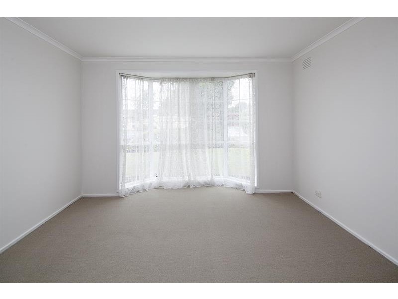 13 Burchall Crescent, Rowville VIC 3178