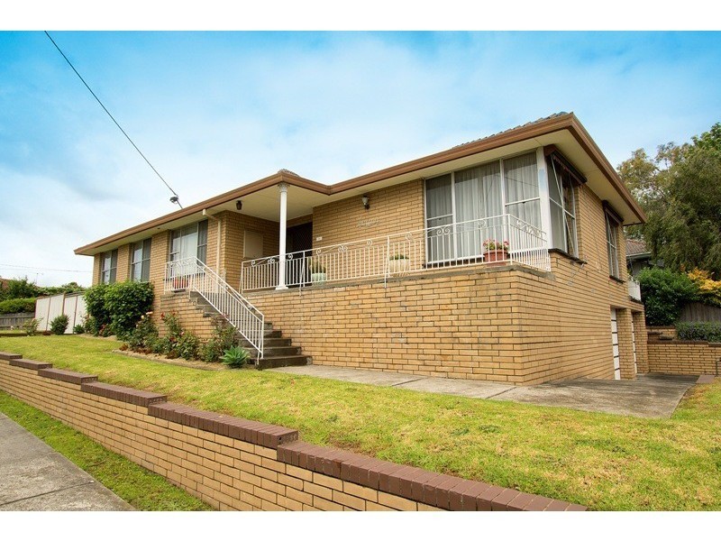 1 Mapleson Court, Hallam VIC 3803