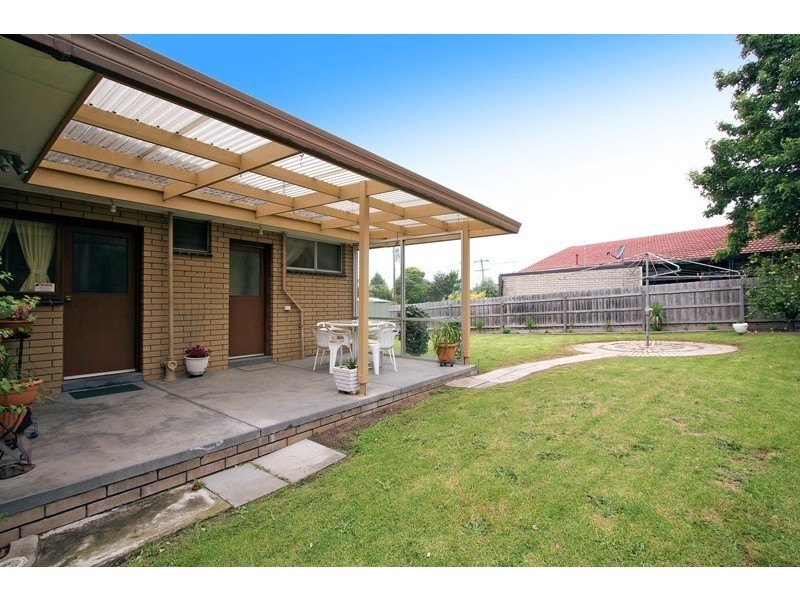 1 Mapleson Court, Hallam VIC 3803