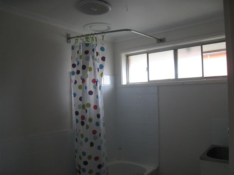 2/12 William Avenue, Dandenong South VIC 3175