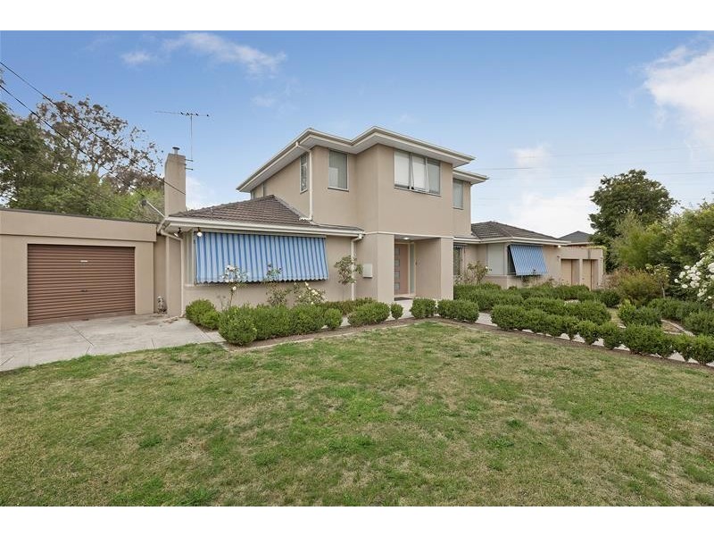 32 Mangana Drive, Mulgrave VIC 3170