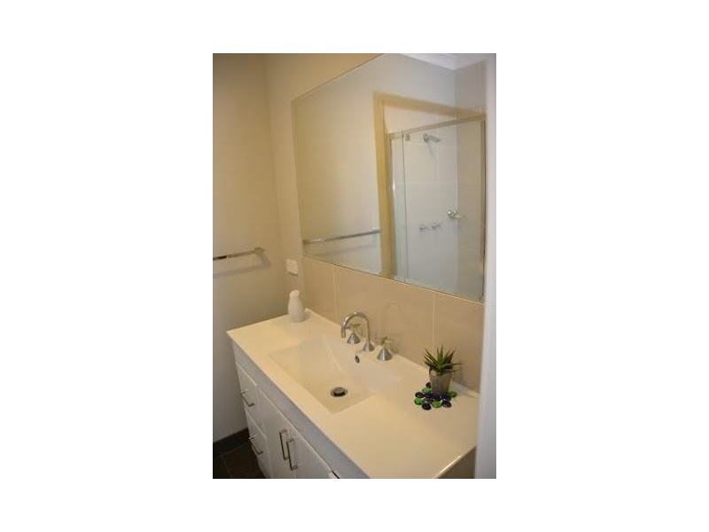 2/2 Judas Court, Doveton VIC 3177