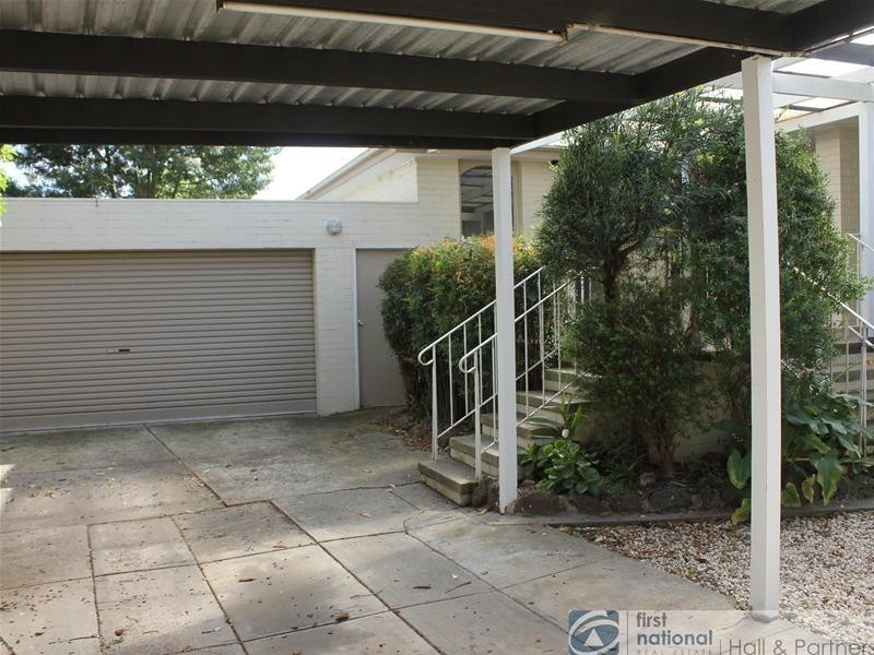 24 Kilberry Crescent, Hallam VIC 3803