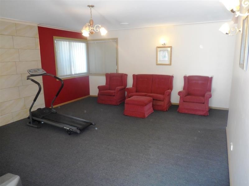 4 Skipton Place, Endeavour Hills VIC 3802