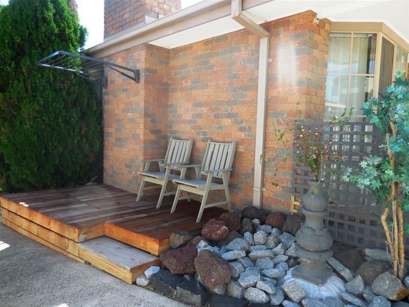 4 Skipton Place, Endeavour Hills VIC 3802