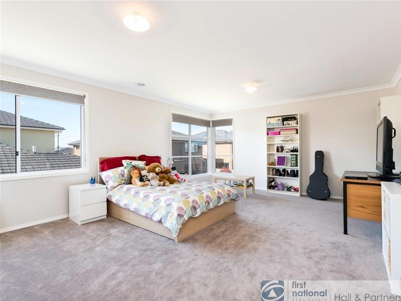 17 Havenstone Drive, Keysborough VIC 3173