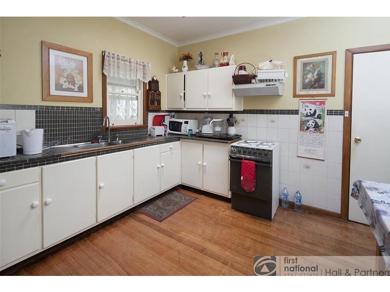 10 Halifax Street, Dandenong VIC 3175