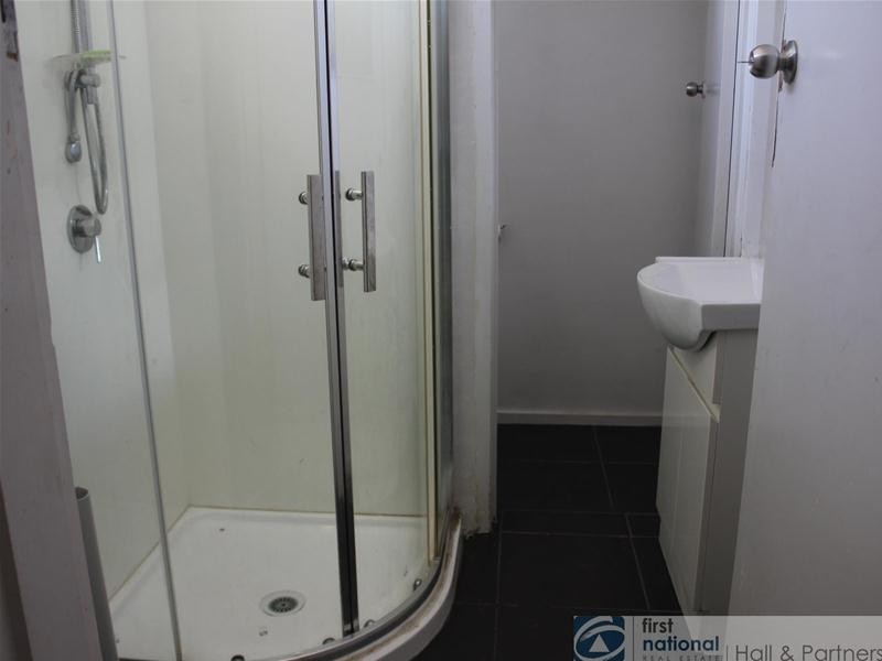 8 Pittosporum Grove, Doveton VIC 3177