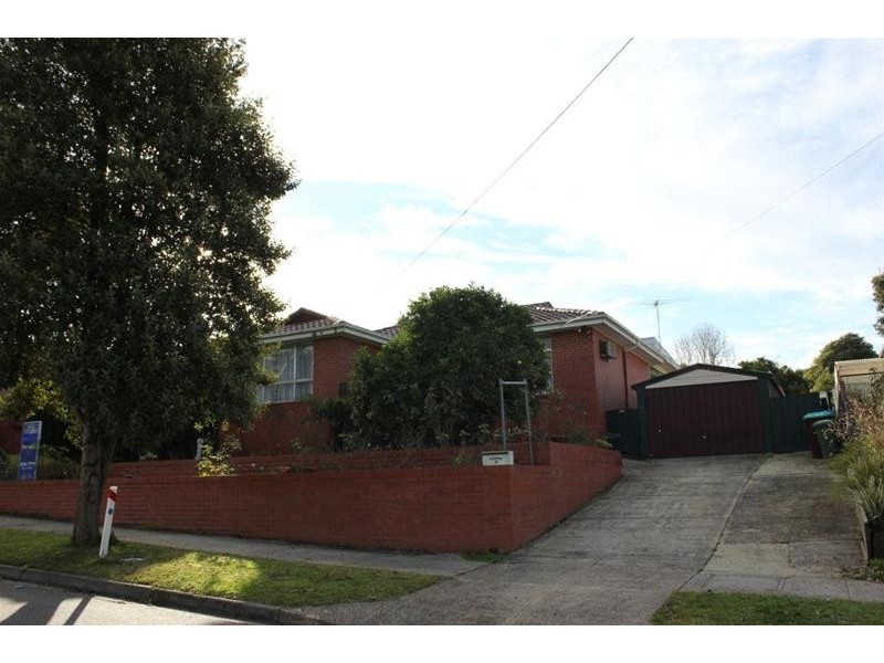 9 Wallaroo Avenue, Narre Warren VIC 3805
