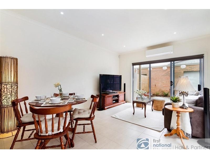 17 Alex Scott Way, Dandenong VIC 3175