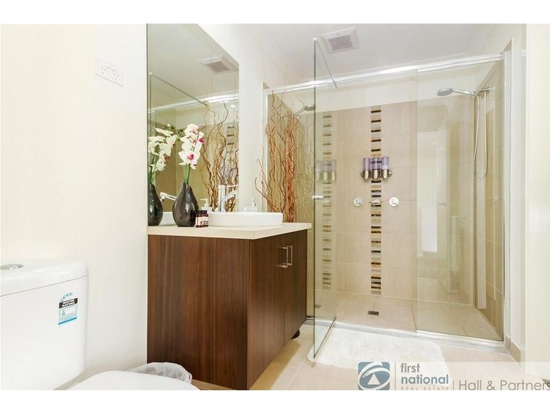 17 Alex Scott Way, Dandenong VIC 3175