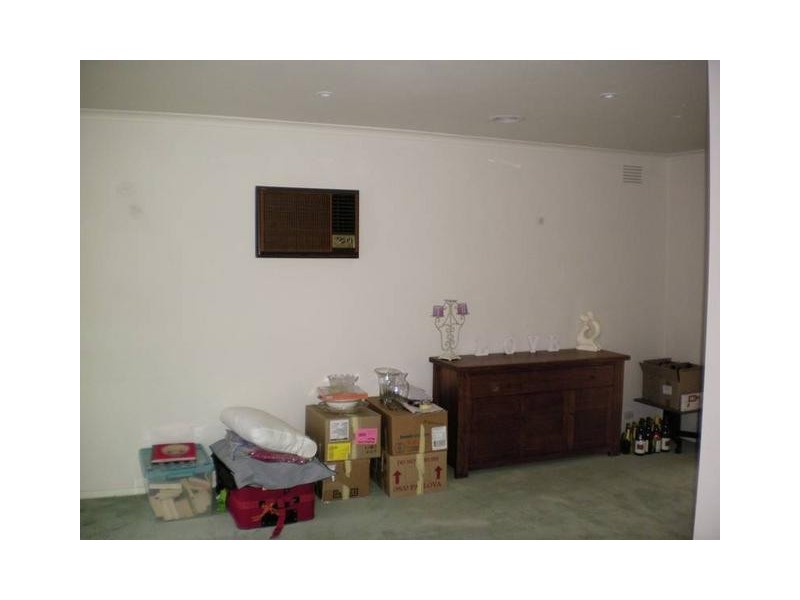 12 Holmbury Boulevard, Mulgrave VIC 3170