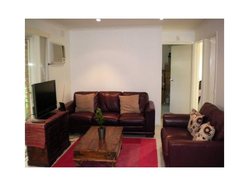 12 Holmbury Boulevard, Mulgrave VIC 3170