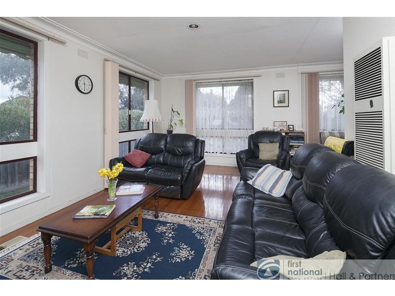 28 Highclere Avenue, Mount Waverley VIC 3149