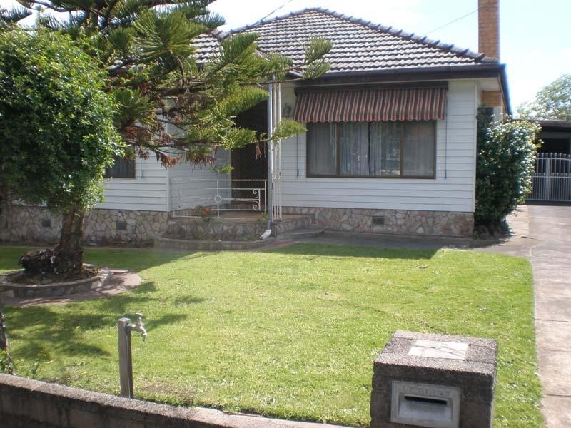 14 Eckford Street, Dandenong VIC 3175