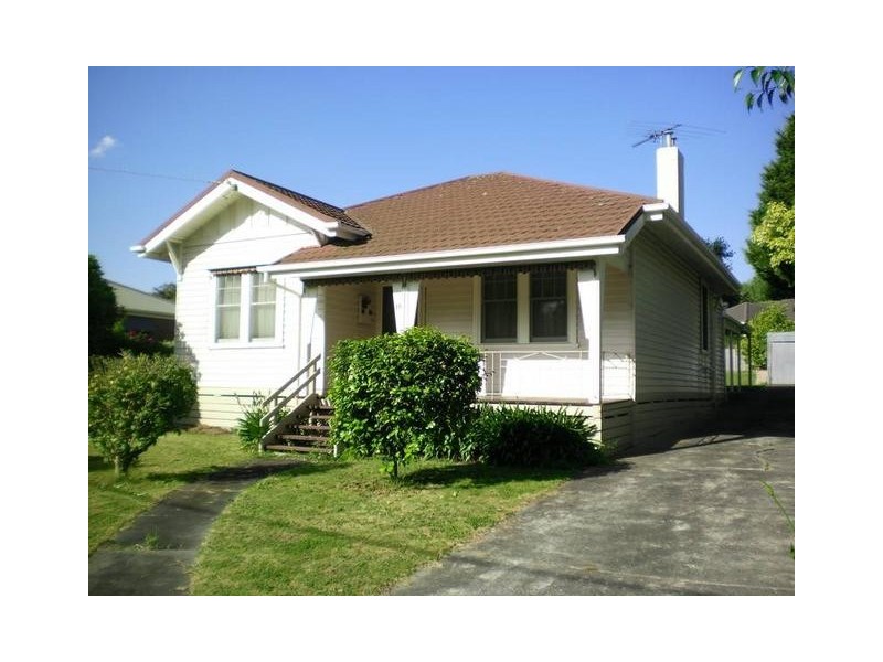 19 Reserve Street, Berwick VIC 3806