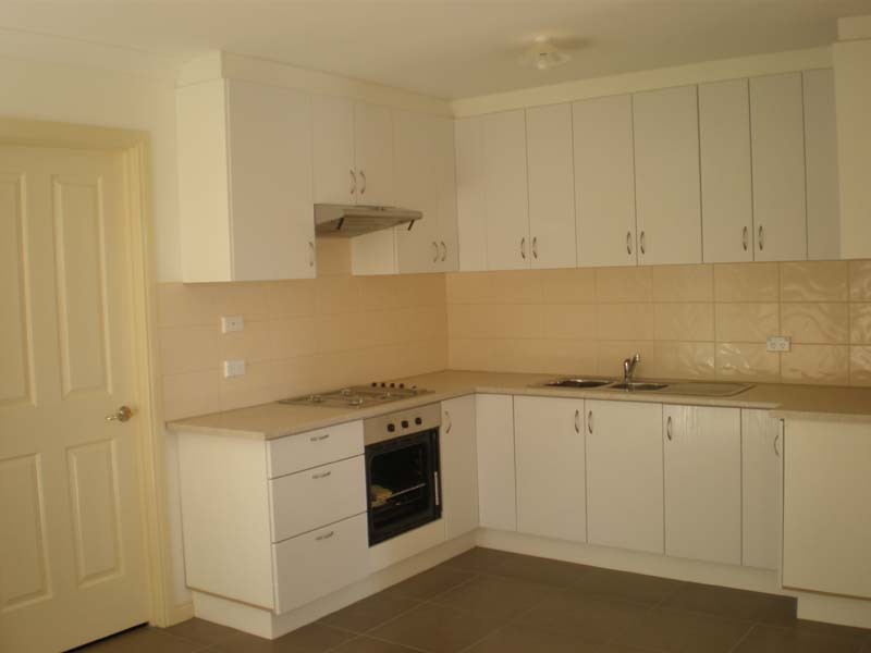 1/21 Pittosporum Grove, Doveton VIC 3177