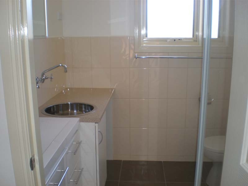 1/21 Pittosporum Grove, Doveton VIC 3177