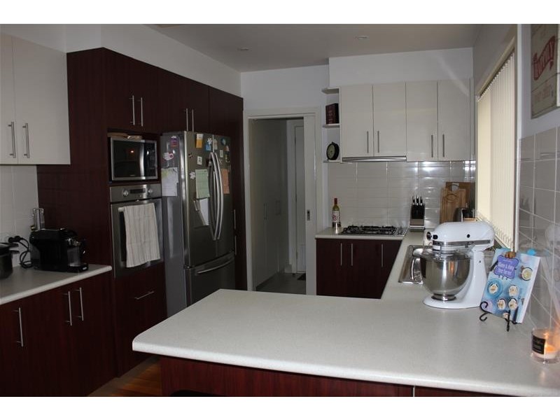 2/47 Aldridge Street, Endeavour Hills VIC 3802