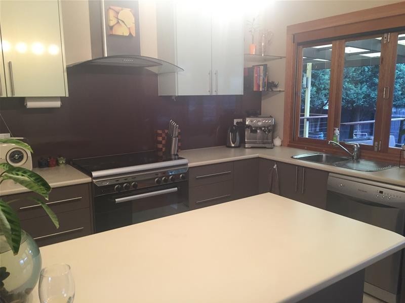 33 Nigra Street, Doveton VIC 3177