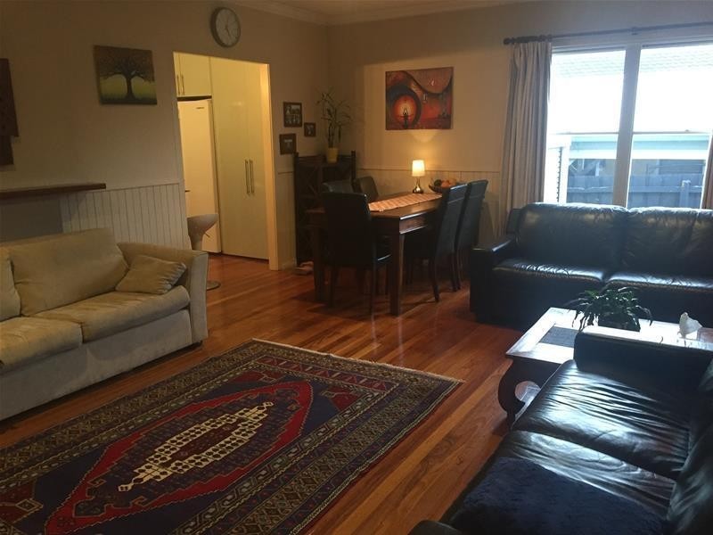 33 Nigra Street, Doveton VIC 3177