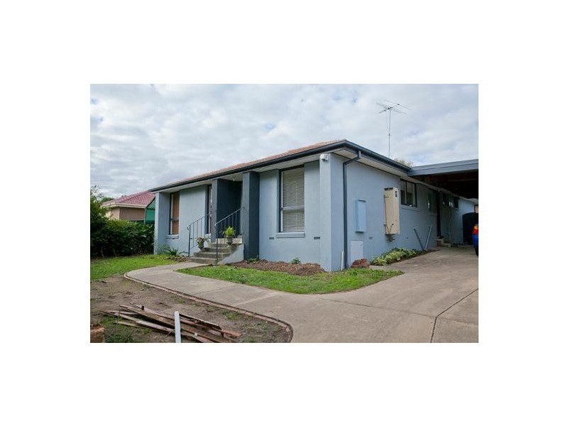 18 Matthew Flinders Avenue, Endeavour Hills VIC 3802