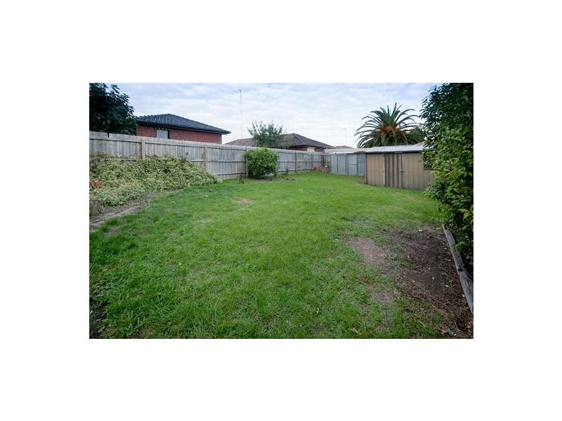 18 Matthew Flinders Avenue, Endeavour Hills VIC 3802