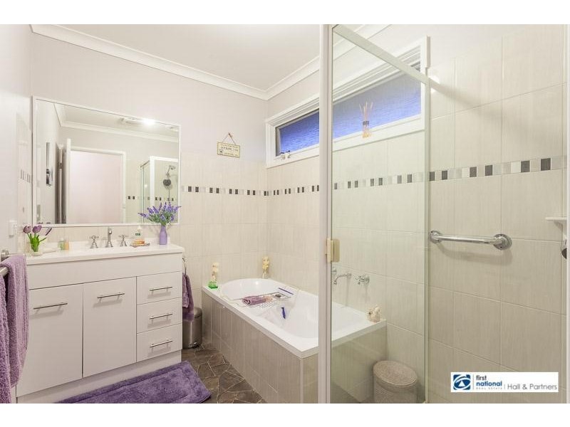 21 Currawong Street, Keysborough VIC 3173