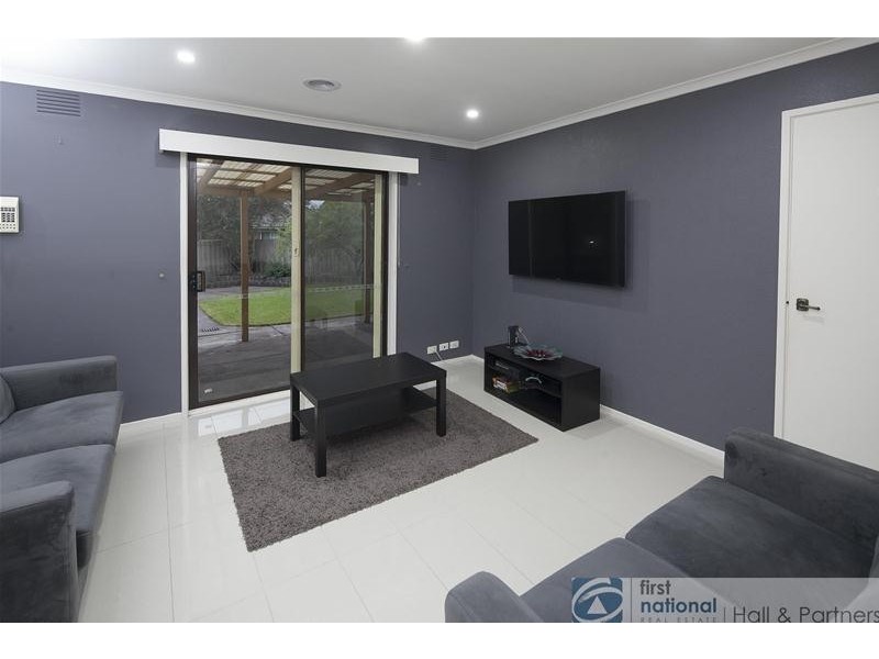 5 McAlpine Court, Dandenong North VIC 3175