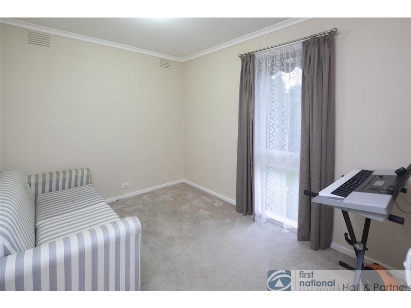 5 McAlpine Court, Dandenong North VIC 3175