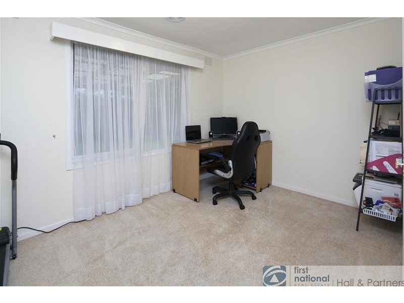 5 McAlpine Court, Dandenong North VIC 3175