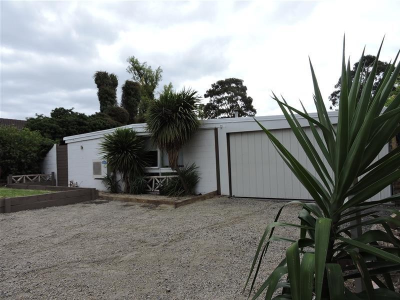 2 Jones Court, Endeavour Hills VIC 3802