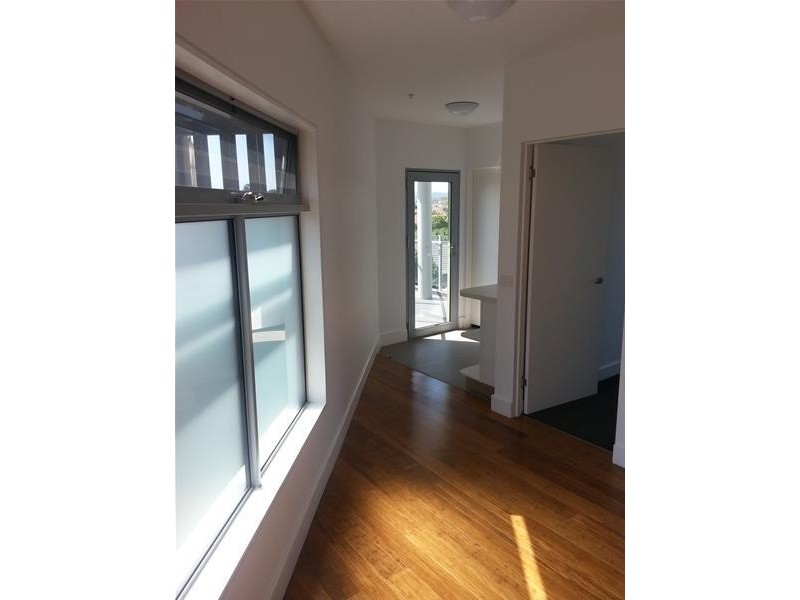 15/9 McFarlane Crescent, Dandenong VIC 3175