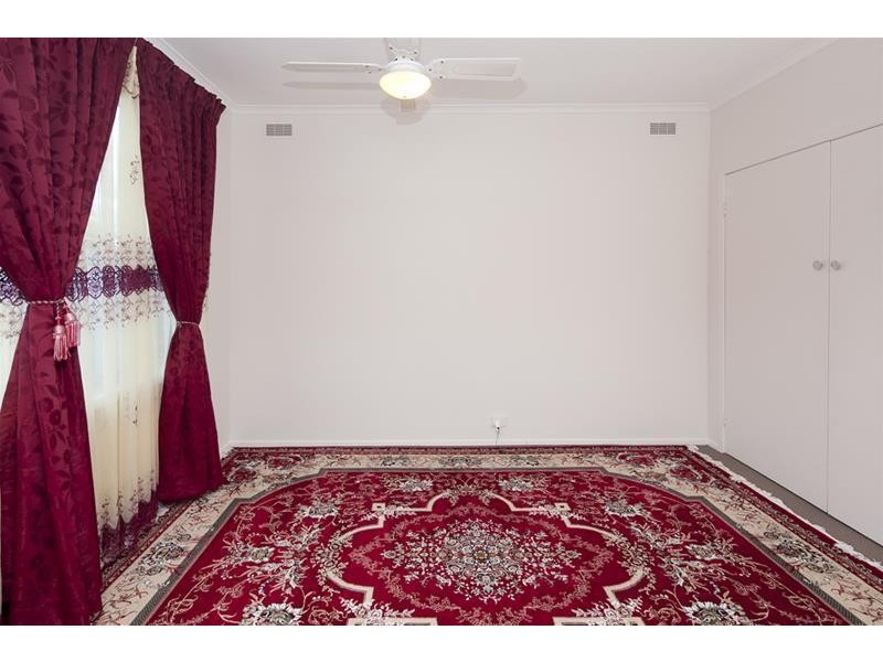 27 Scarlet Drive, Doveton VIC 3177