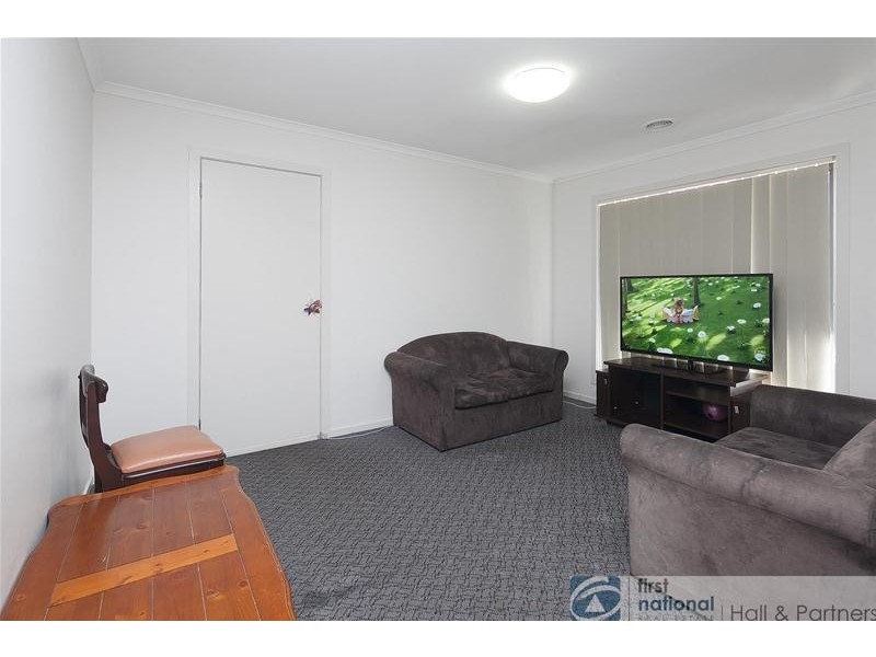 41 Oakgrove Drive, Narre Warren South VIC 3805