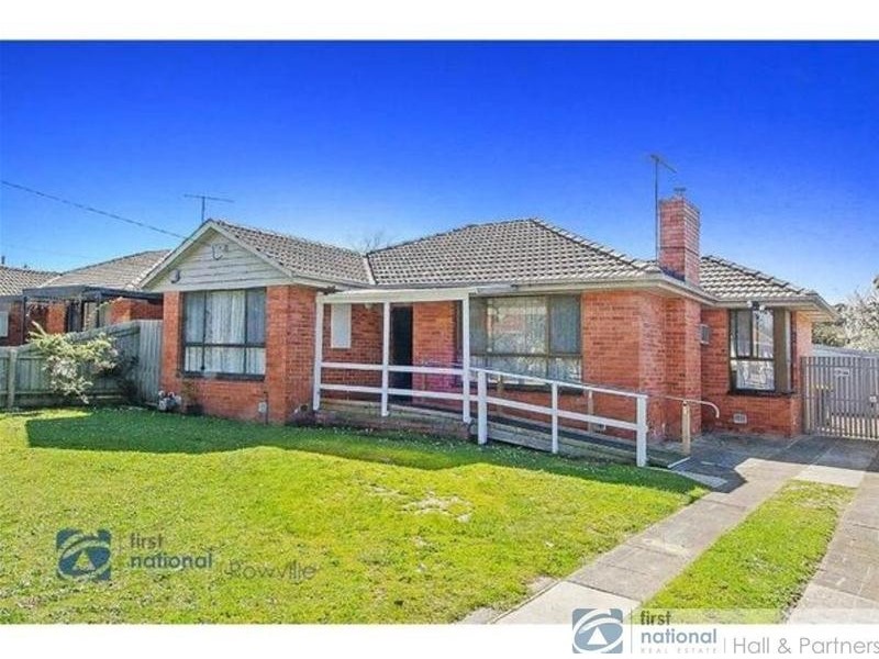 7 Waratah Drive, Dandenong North VIC 3175