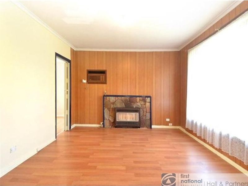 7 Waratah Drive, Dandenong North VIC 3175